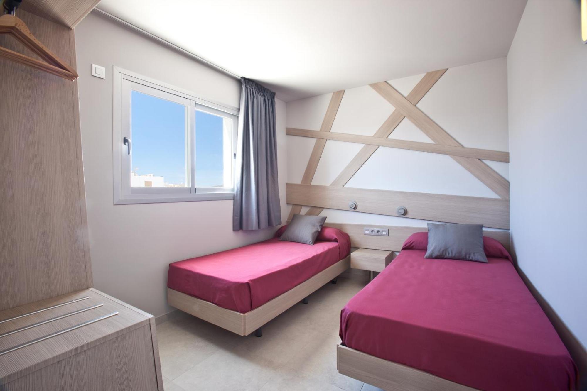 Ryans - Only Adults Aparthotel Cidade de Ibiza