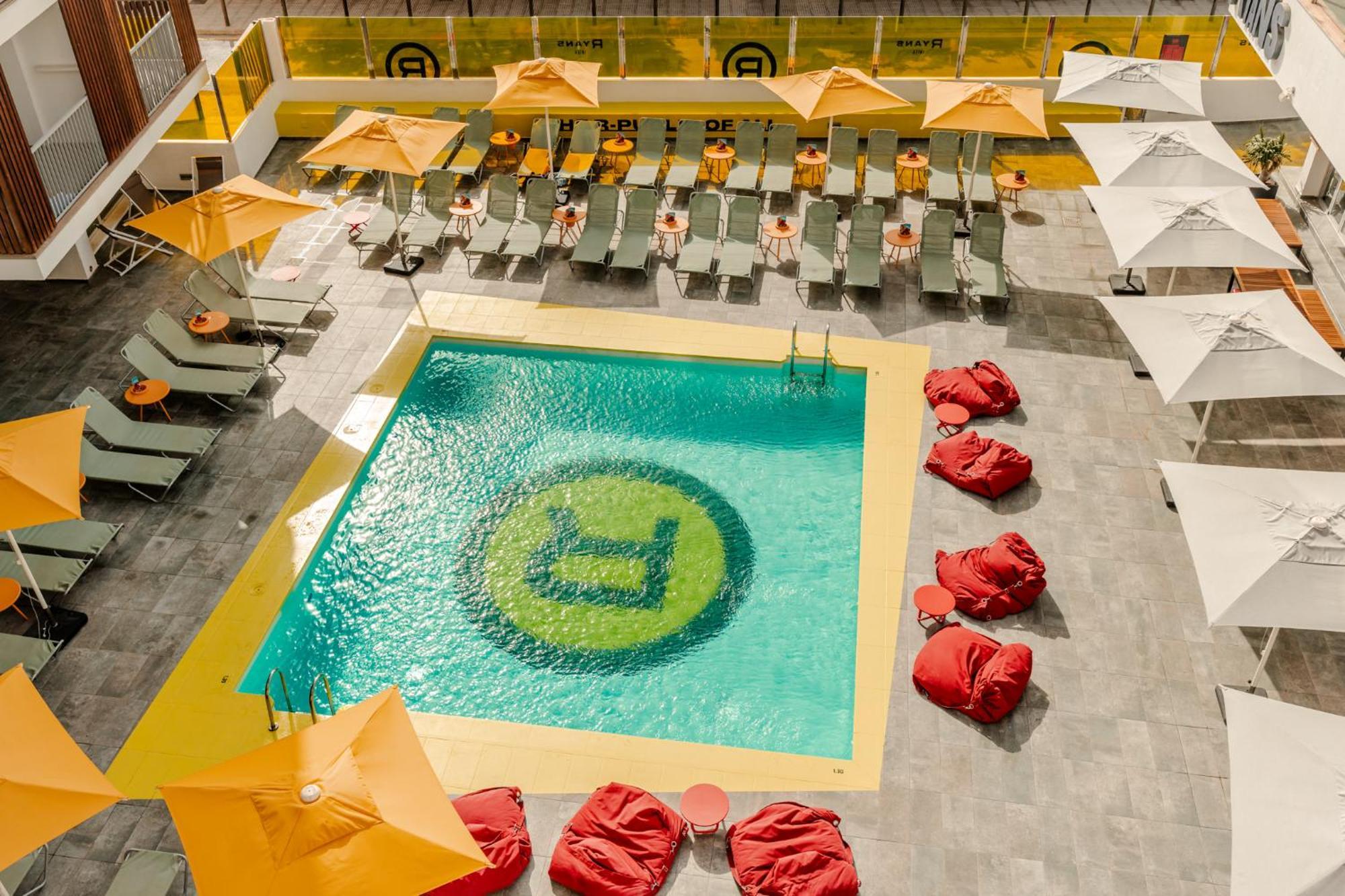 Ryans - Only Adults 3* Ibiza città